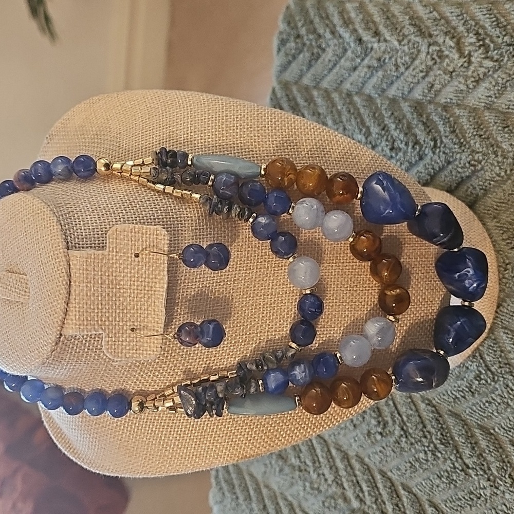 Chic Blue and Brown Beaded Necklace Set